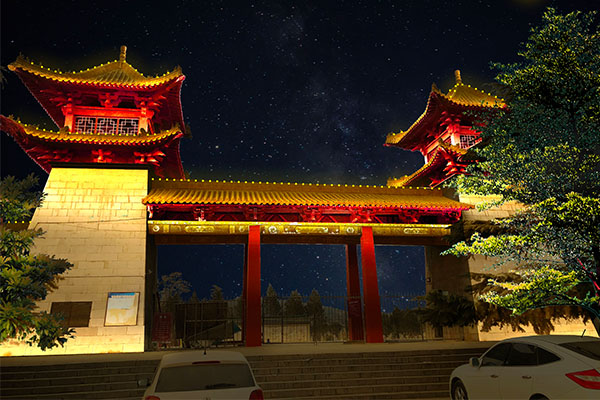 河南省新鄉(xiāng)市百泉景區(qū)大門亮化